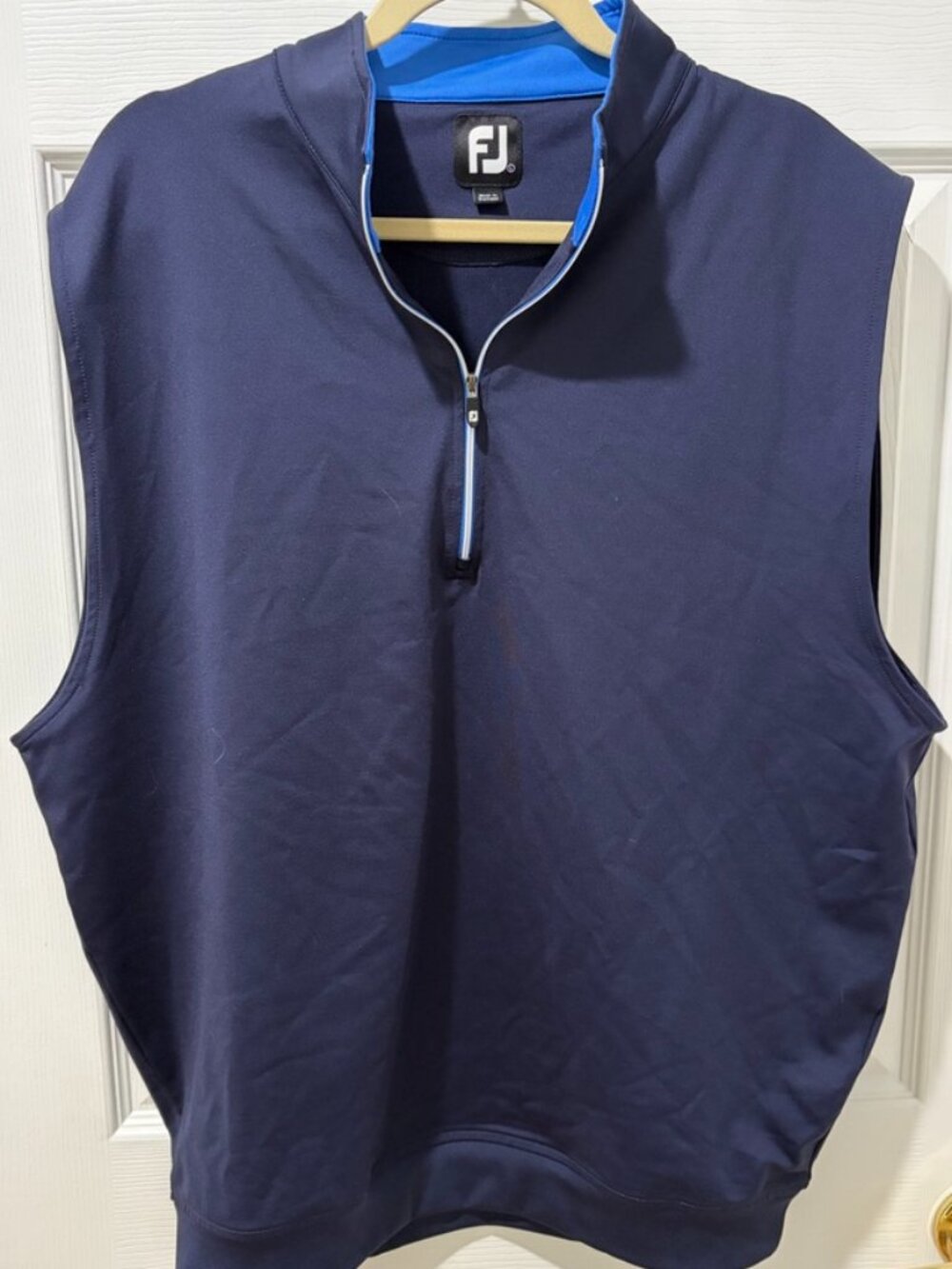 ***MENS FOOTJOY 1/4 ZIP PERFORMANCE VEST***